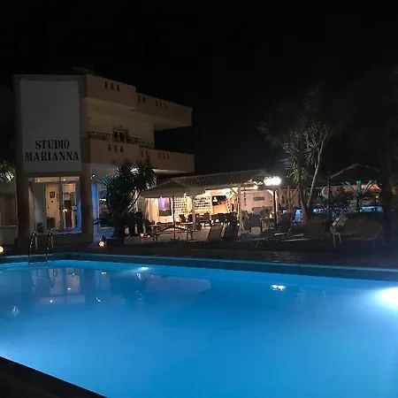 Marianna Hotel de apartamente
